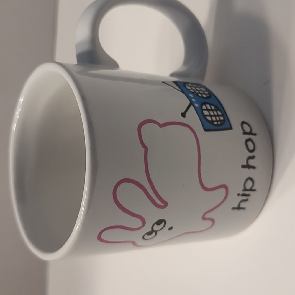 Fun NJ Croce vintage 2003 "hip hop" bunny mug